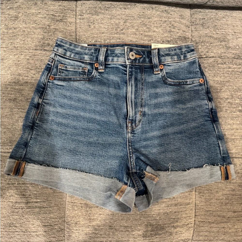American Eagle NWT Mom Shorts